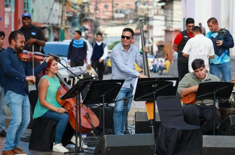 Music in Petare: Artists and Bands That Represent the Barrio