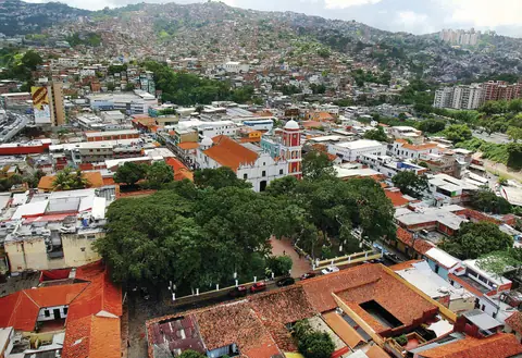 Cómo es vivir en Petare: Testimonios de sus habitantes